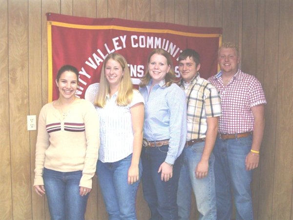 From Left to Right: Morgan Miller, Ashley Goodson, Jennifer Largent, Cody Hines, Wylie Wagoner