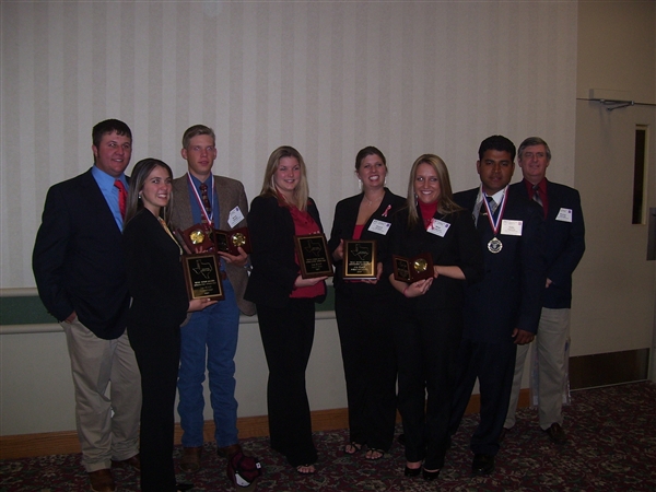 Left to right: Chase Taylor, Jamie Curtis, Brack Waddell, Crystal Davidson, Hannah Goodson, Mindy Montgomery, Eddie Figueroa, Co-Advisor Charles Nunnally