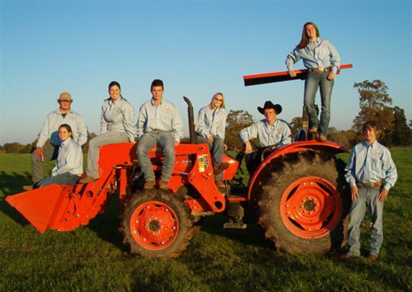 Members from left to right: Garret Miller, Cross Roads Kallie Hart (Fall), Malakoff Hannah Goodson, Captain, Edgewood Zane Stutts, Athens Katie Johnson (Fall), Teague Tyler Mattingly, Malakoff Jamie Curtis, Texarkana Chris Herrington, Athens Not pictured: Crystal Davidson (Spring), Fruitvale Mindy Montgomery (Spring), Whitney