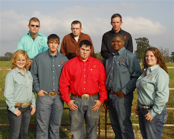 Show Team Members: L-R front - Cayuga, Jackie Brent - Campbell, Texas, Brandon Alexander - Cayuga, Texas, Stephen Clark (fall only) - Duson, LA, Captain Joe Eatmon  - Fairfield, Texas, Sadie Thomas - Royse City.  L-R back - Joey Crance - Martins Mill, Texas, Carlton Goldsmith (fall only) - Emory, Texas, Jim Davidson - Fairfield, Not pictured - Haley Jackson (spring) - Malakoff, Texas