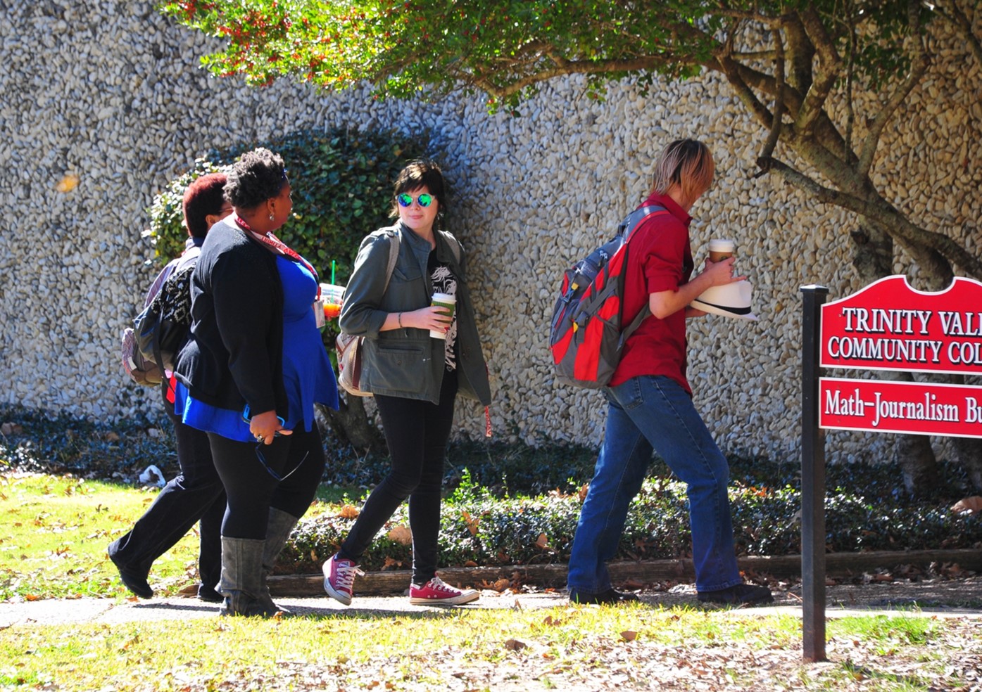 Students walking on campus                                                                                                                  