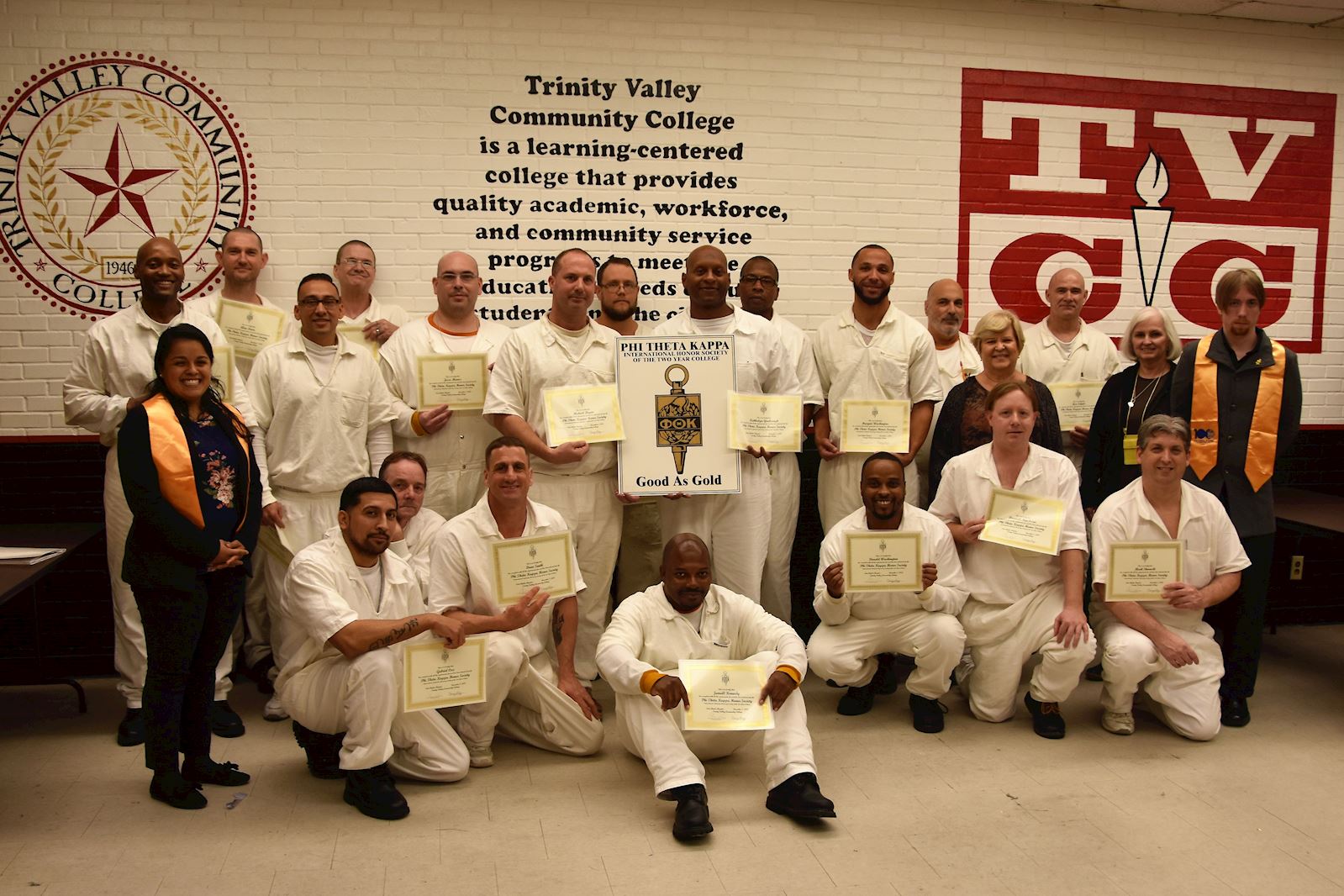 TDCJ Phi Theta Kappa Inductees Group Photo                                                                                                  