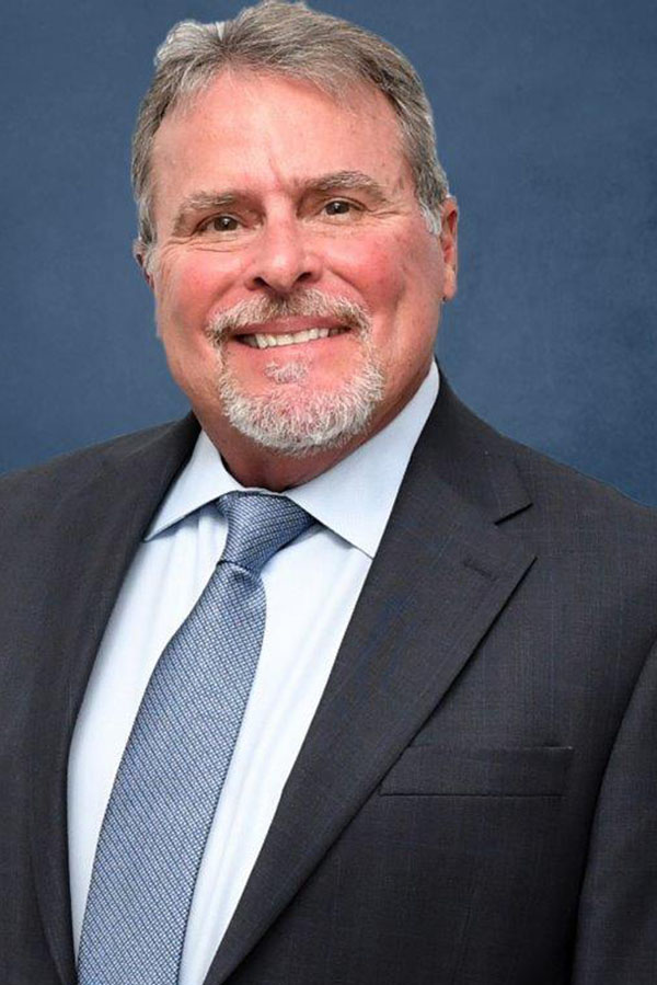Headshot Clayton Gautreaux