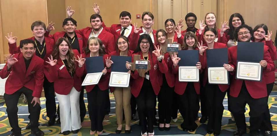group photo of TVCC's student government association